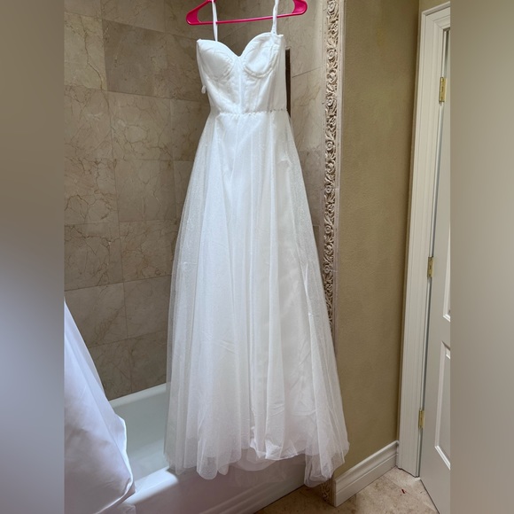 Size 8 sparkle princess wedding dress - Picture 8 of 11